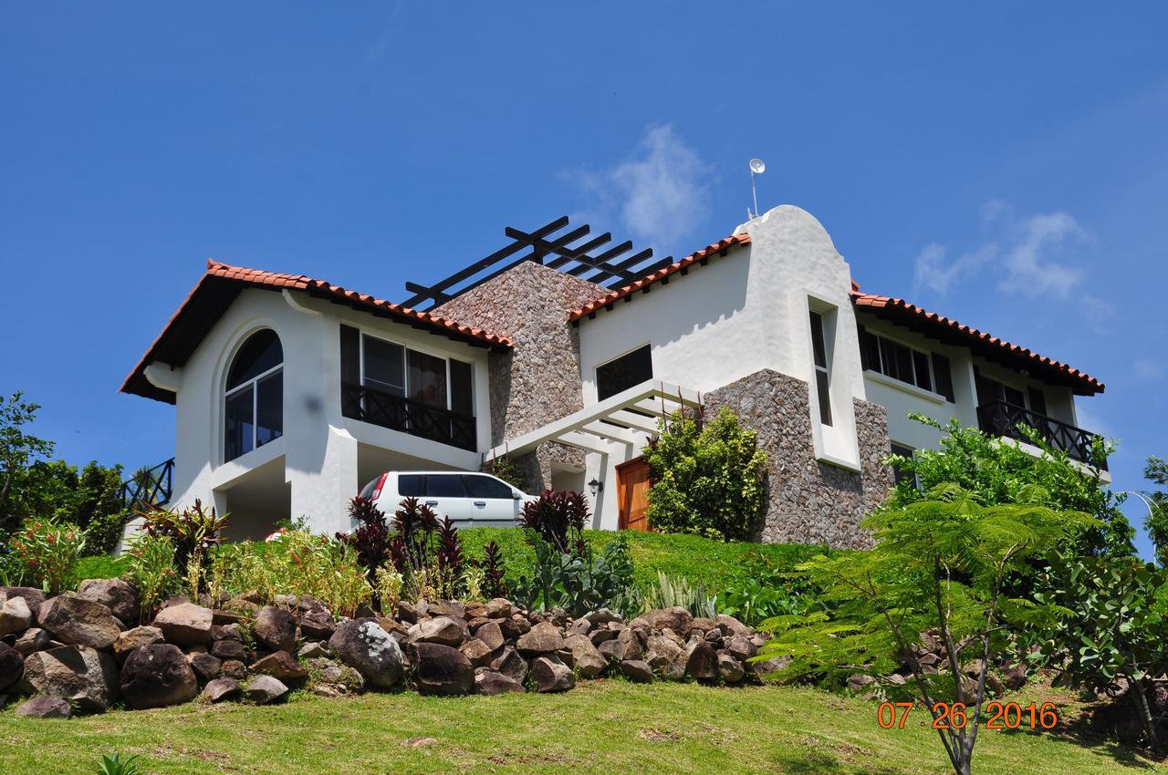 Hawk'S Nest Bed & Breakfast La Laguna de San Carlos Екстер'єр фото