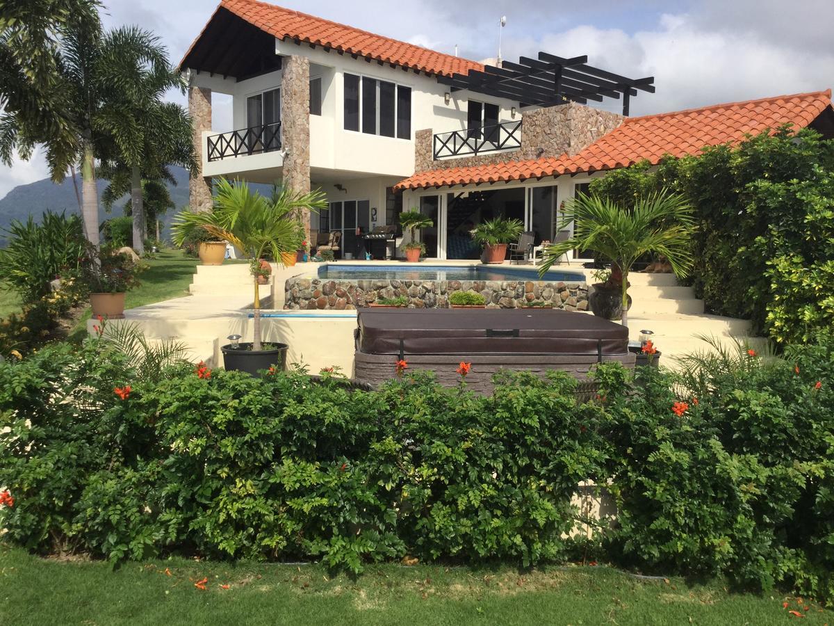 Hawk'S Nest Bed & Breakfast La Laguna de San Carlos Екстер'єр фото